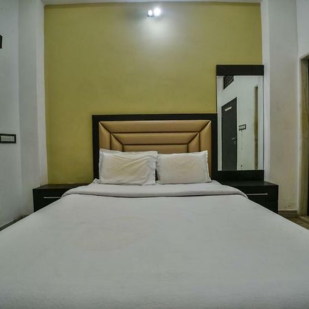 Hotel Vinayaka Nathdwara Bagian luar foto