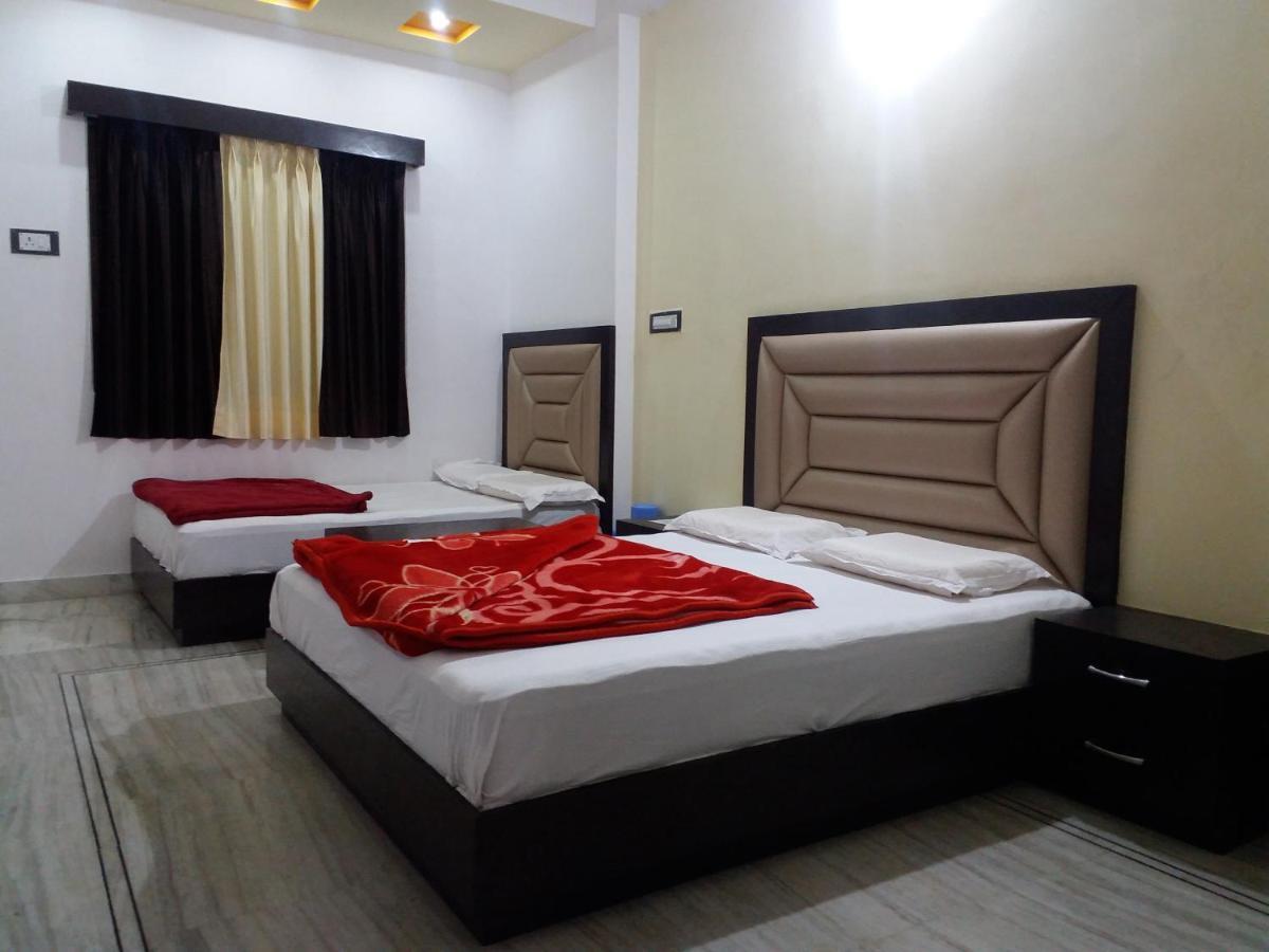 Hotel Vinayaka Nathdwara Bagian luar foto